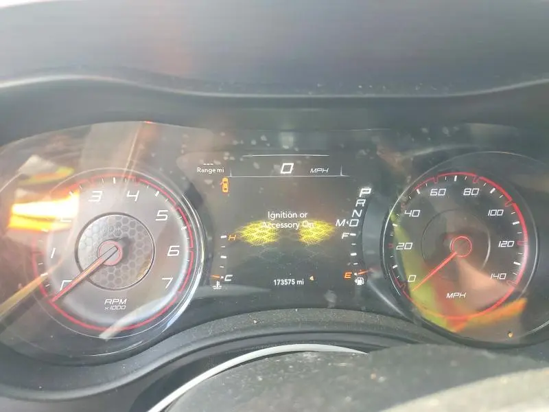 2017 DODGE CHARGER SXT  