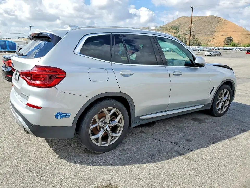 2021 BMW X3 XDRIVE30E  