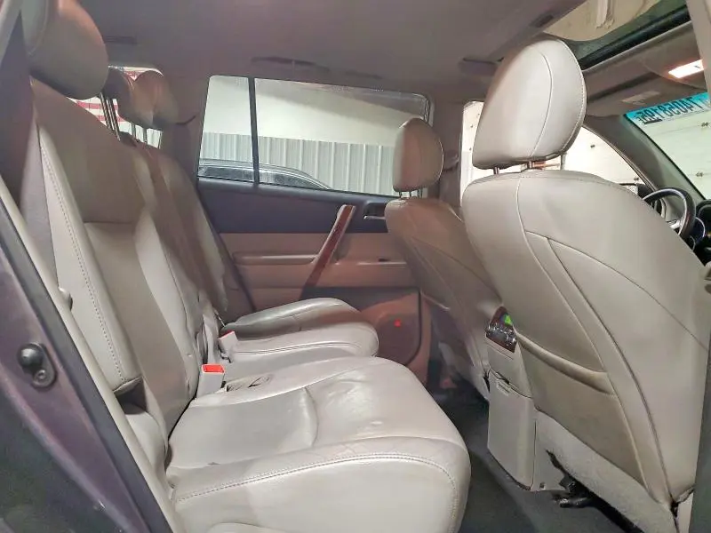 2012 TOYOTA HIGHLANDER LIMITED  