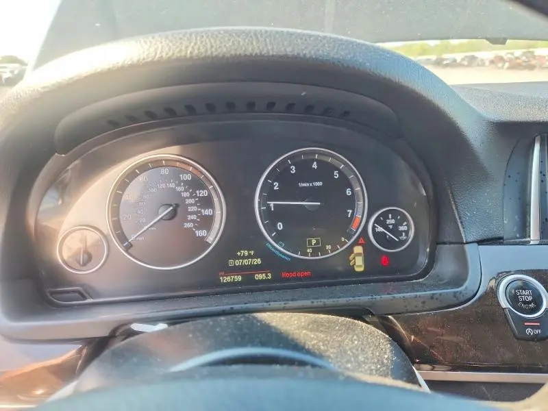 2015 BMW 528 XI  