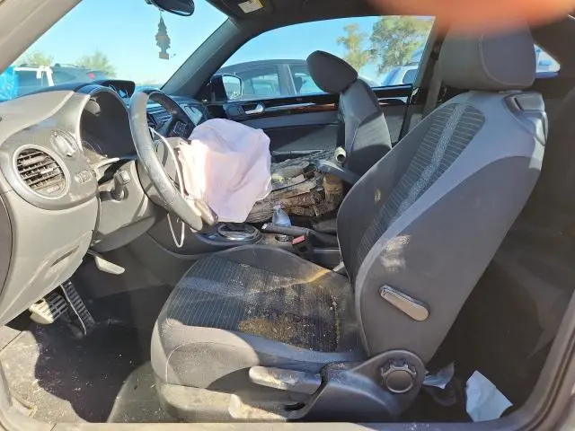 2014 VOLKSWAGEN BEETLE TURBO  