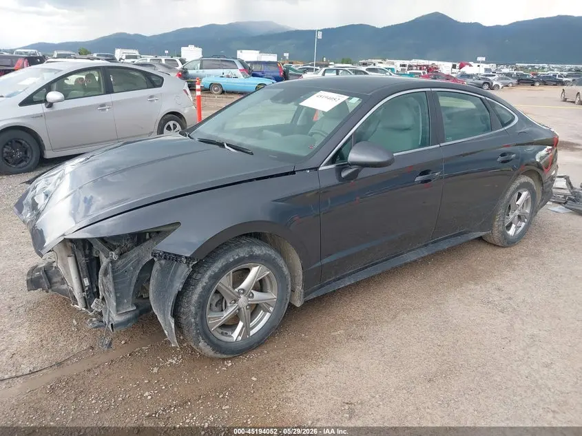 2022 HYUNDAI SONATA SE