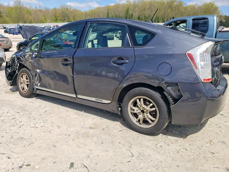 2011 TOYOTA PRIUS FOUR  