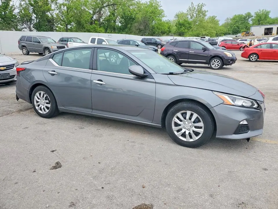 2020 NISSAN ALTIMA S  
