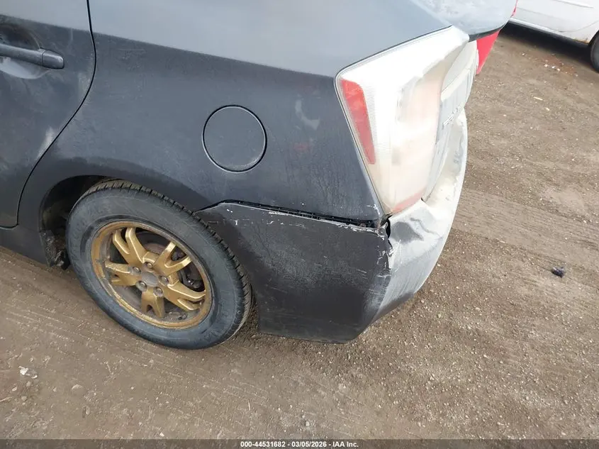 2010 TOYOTA PRIUS IV