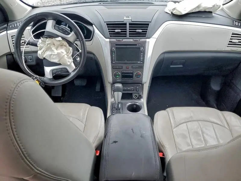 2010 CHEVROLET TRAVERSE LTZ  