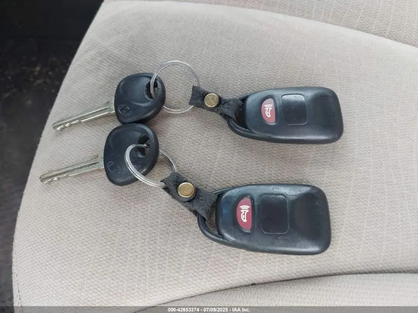 2012 HYUNDAI SANTA FE GLS