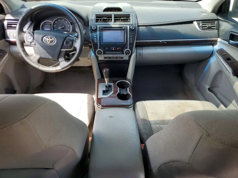 2012 TOYOTA CAMRY XLE  