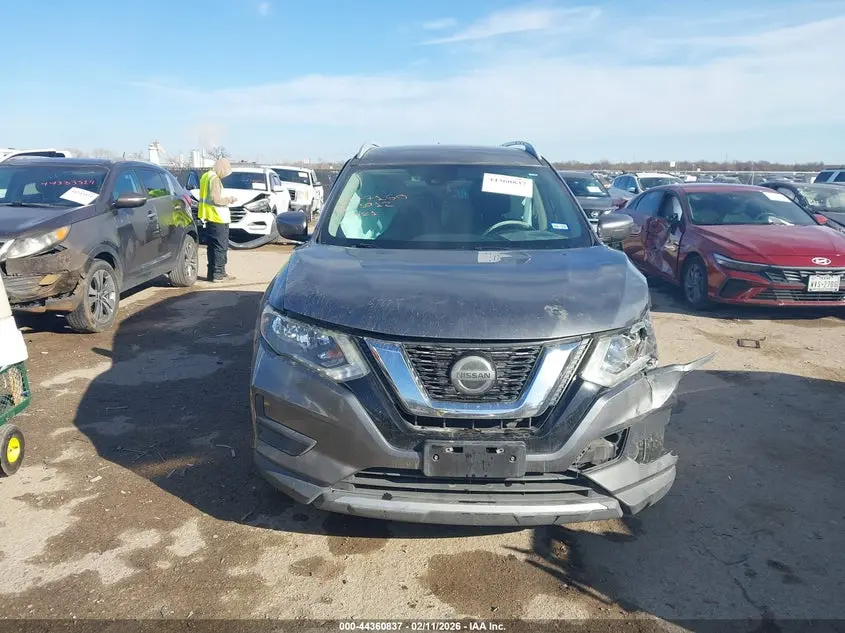 2019 NISSAN ROGUE S