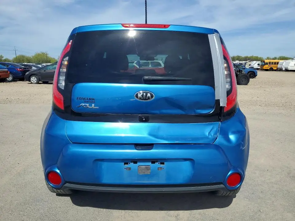 2015 KIA SOUL +  