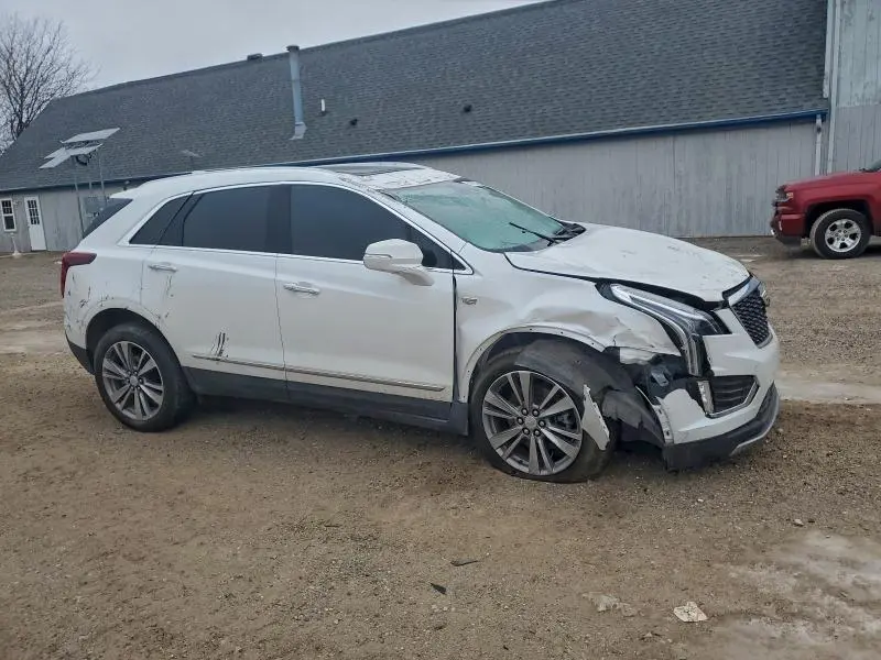 2024 CADILLAC XT5 PREMIUM LUXURY  
