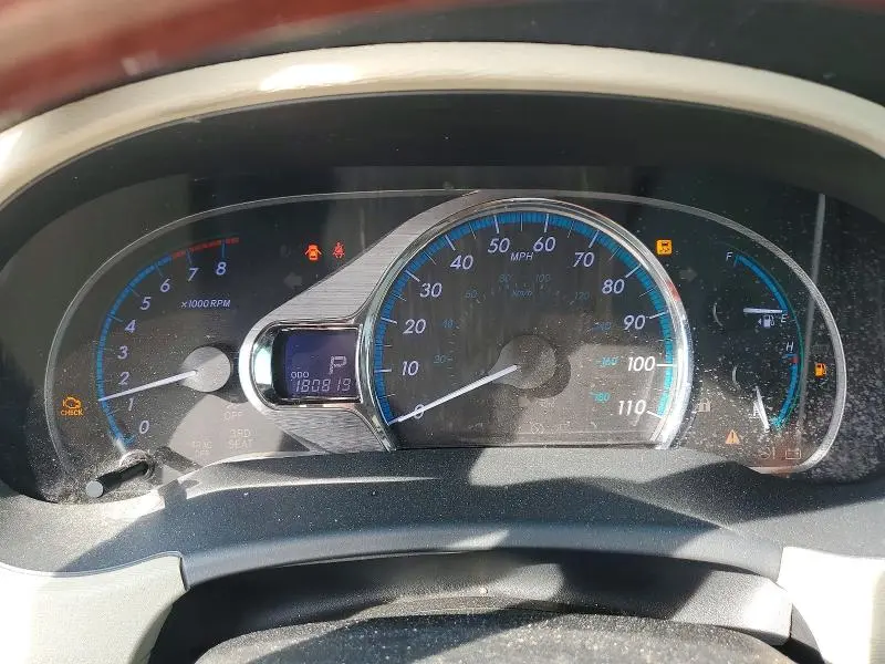 2011 TOYOTA SIENNA LIMITED 7-PASSENGER  