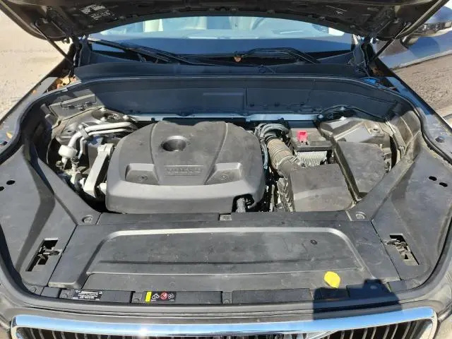 2018 VOLVO XC90 T6  