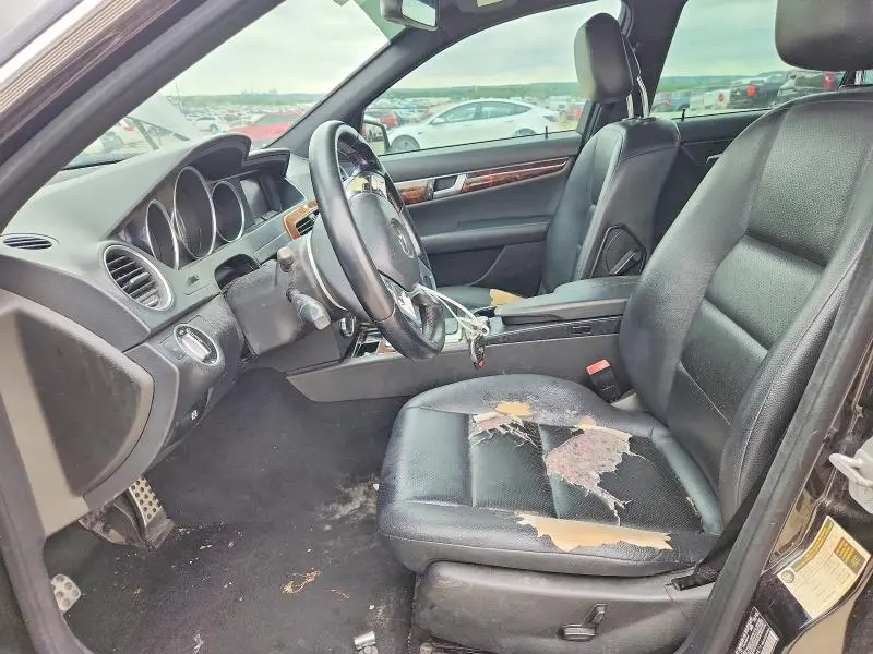 2012 MERCEDES-BENZ C 250  