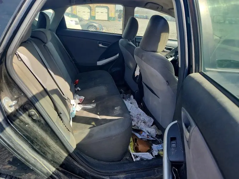 2014 TOYOTA PRIUS TWO  