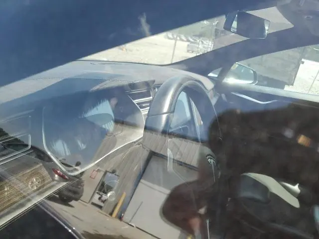 2015 TESLA MODEL S 70D  