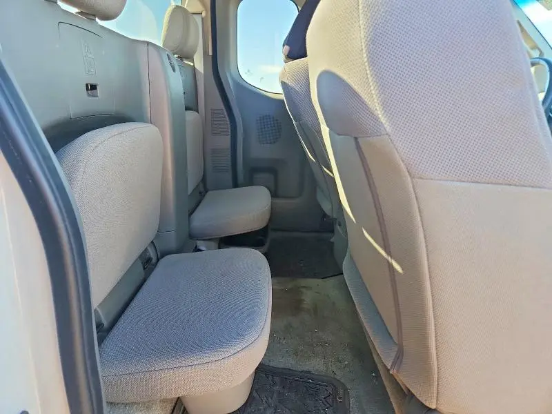 2016 NISSAN FRONTIER S  