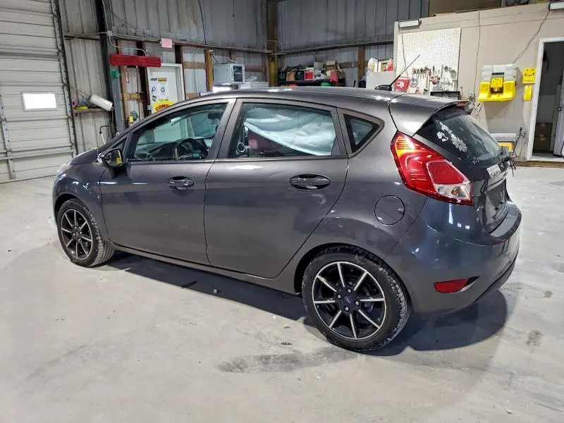 2015 FORD FIESTA SE  