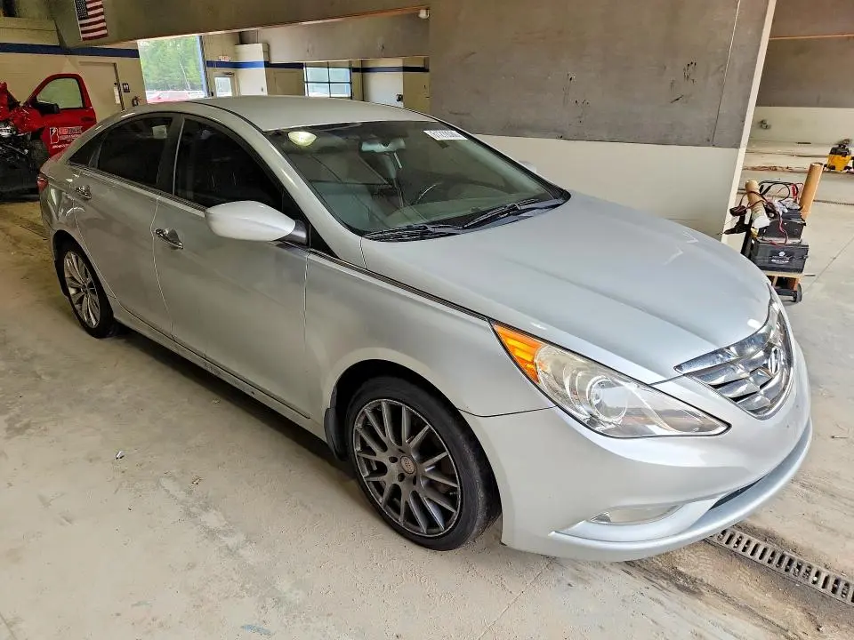 2013 HYUNDAI SONATA SE 2.0T  