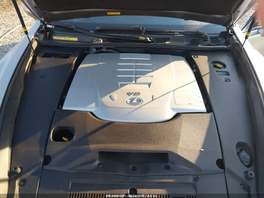 2016 LEXUS LS 460  