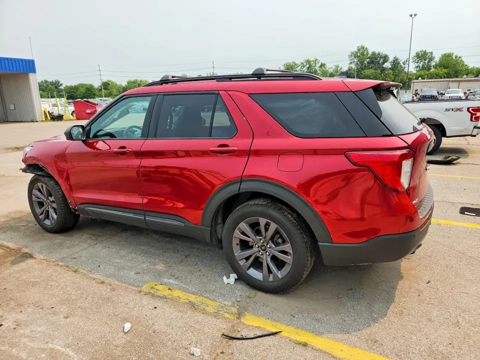 2021 FORD EXPLORER XLT  