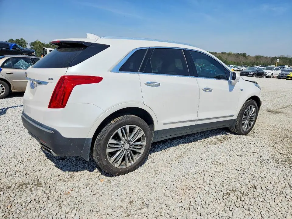 2017 CADILLAC XT5 PREMIUM LUXURY  