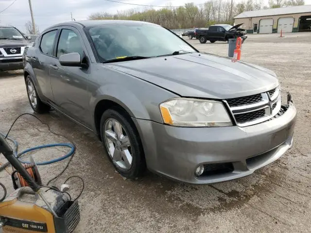 2011 DODGE AVENGER LUX  