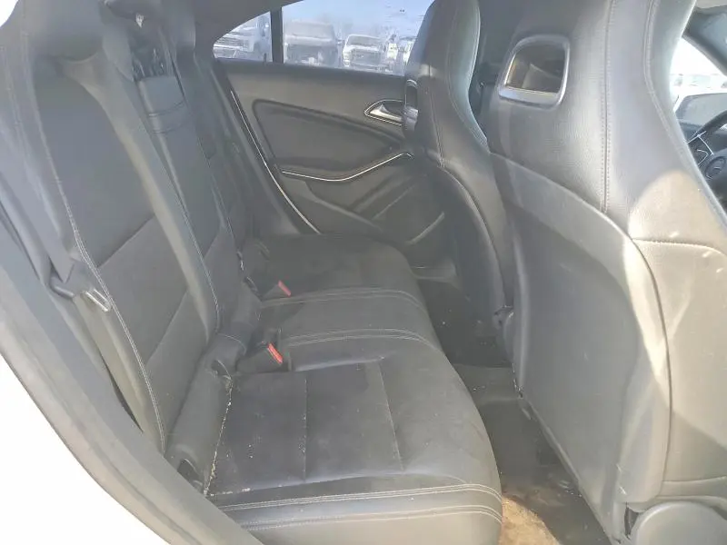 2016 MERCEDES-BENZ CLA 250 4MATIC  
