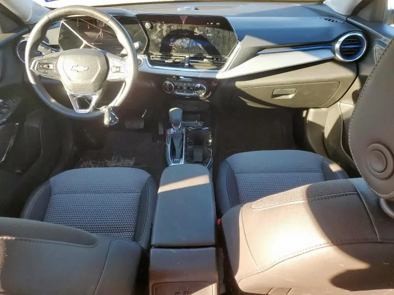 2025 CHEVROLET TRAX 1LT  