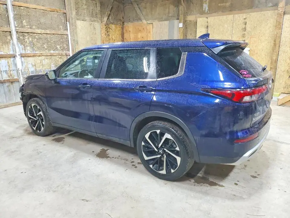 2023 MITSUBISHI OUTLANDER SE  