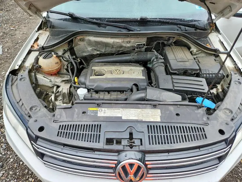 2017 VOLKSWAGEN TIGUAN S  