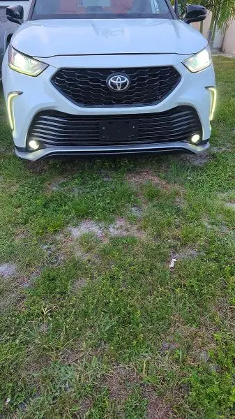 2021 TOYOTA HIGHLANDER XSE  