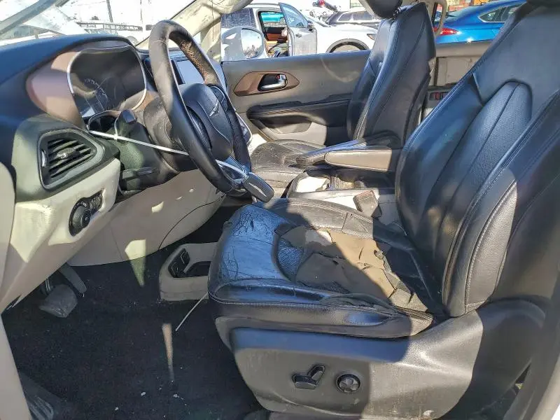 2019 CHRYSLER PACIFICA TOURING L  