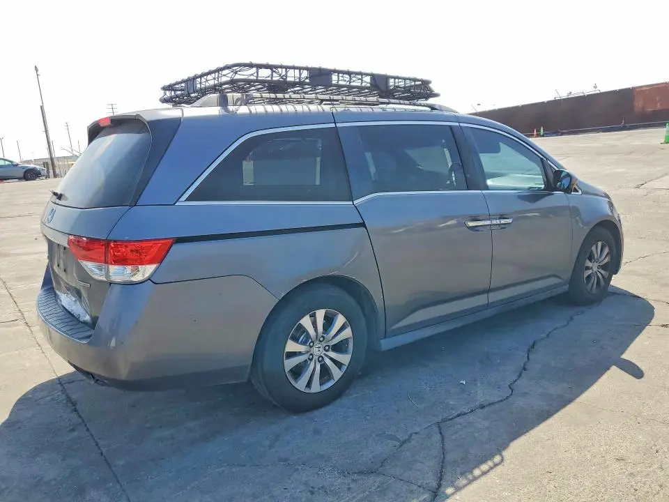 2016 HONDA ODYSSEY SE  