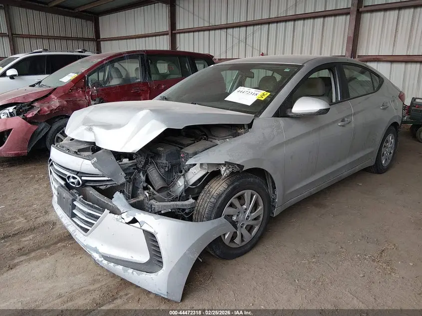 2017 HYUNDAI ELANTRA SE