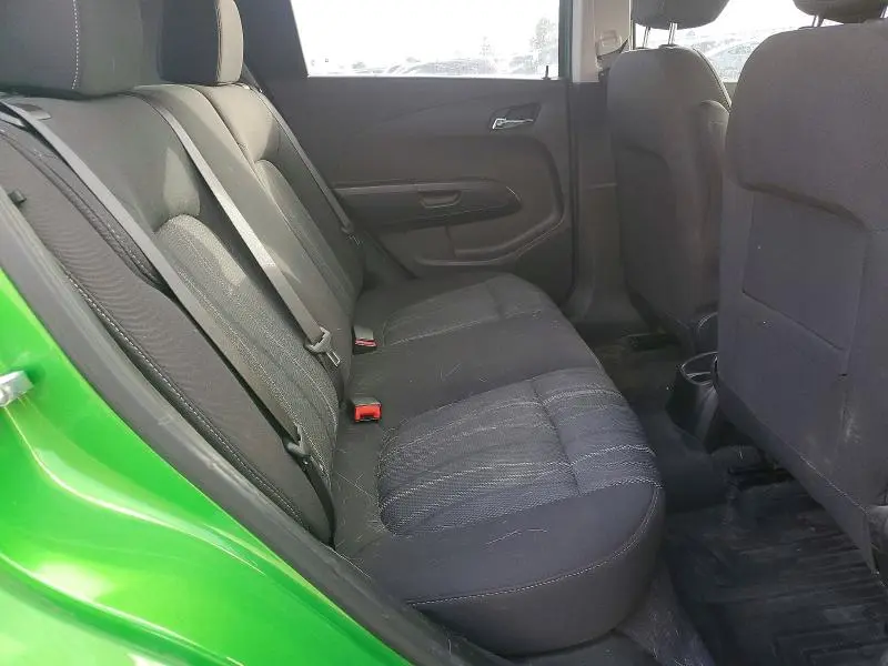 2015 CHEVROLET SONIC LT  