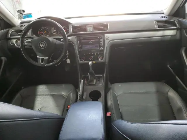 2015 VOLKSWAGEN PASSAT S  