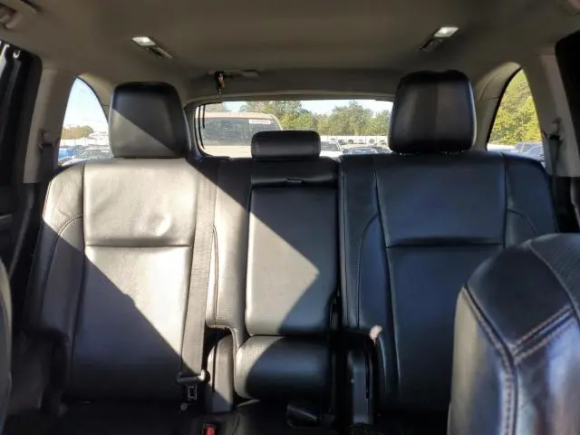 2017 TOYOTA HIGHLANDER LIMITED  