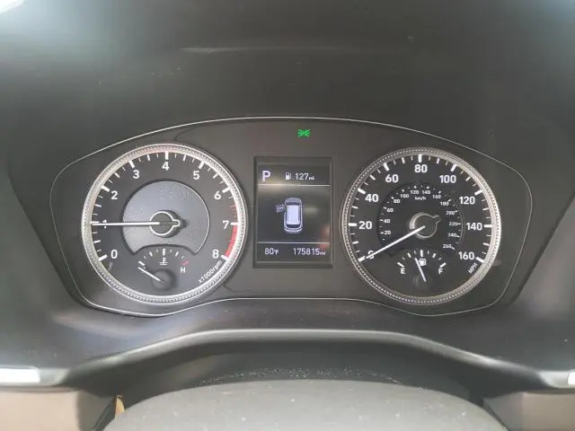 2020 HYUNDAI SANTA FE SE  
