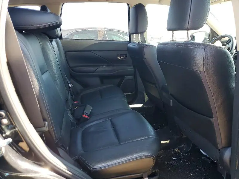 2017 MITSUBISHI OUTLANDER GT  