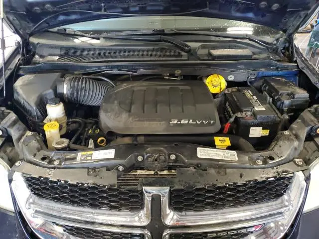 2014 DODGE GRAND CARAVAN SE  