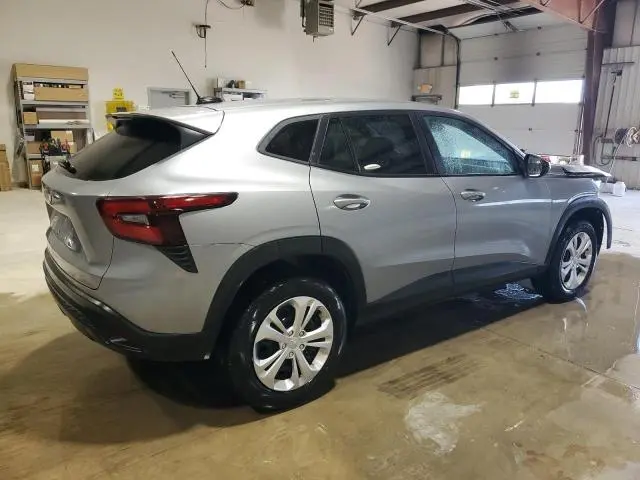 2024 CHEVROLET TRAX LS  