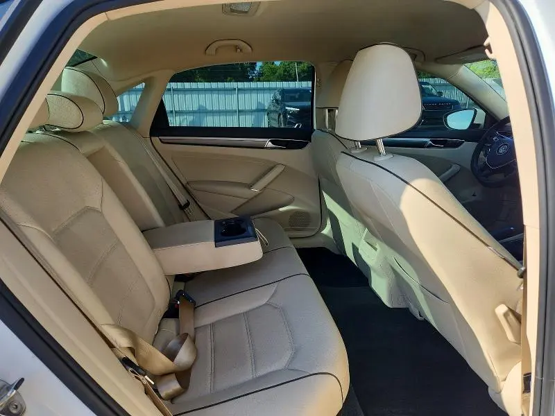 2018 VOLKSWAGEN PASSAT S  