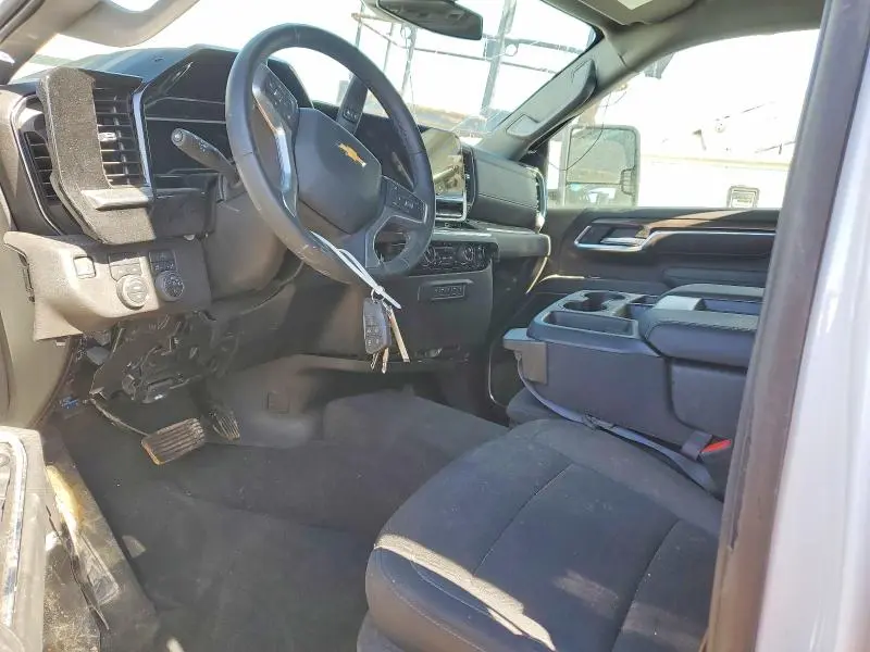 2025 CHEVROLET SILVERADO K2500 HEAVY DUTY LT  
