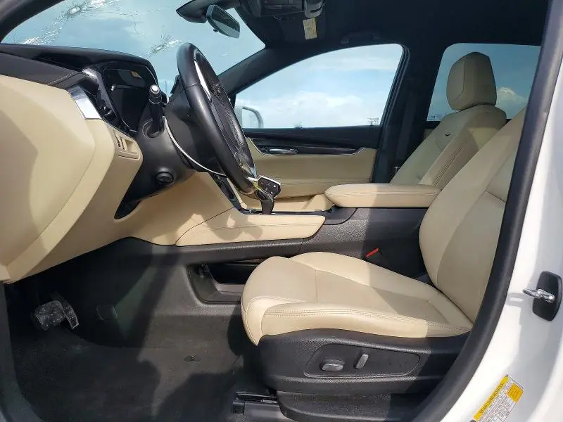 2019 CADILLAC XT5   