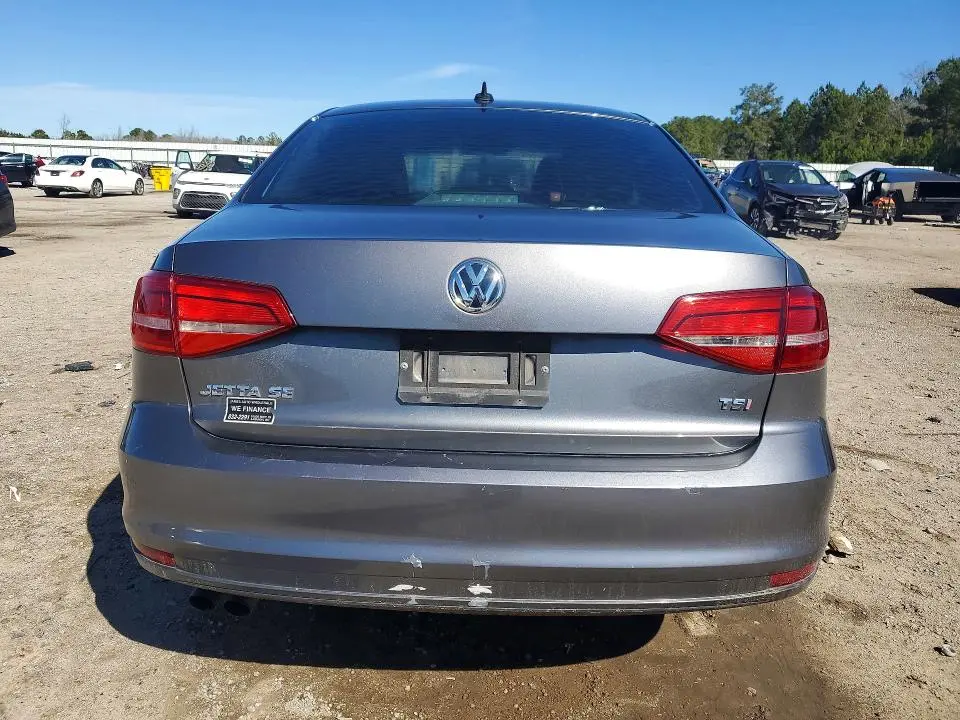 2015 VOLKSWAGEN JETTA SE  