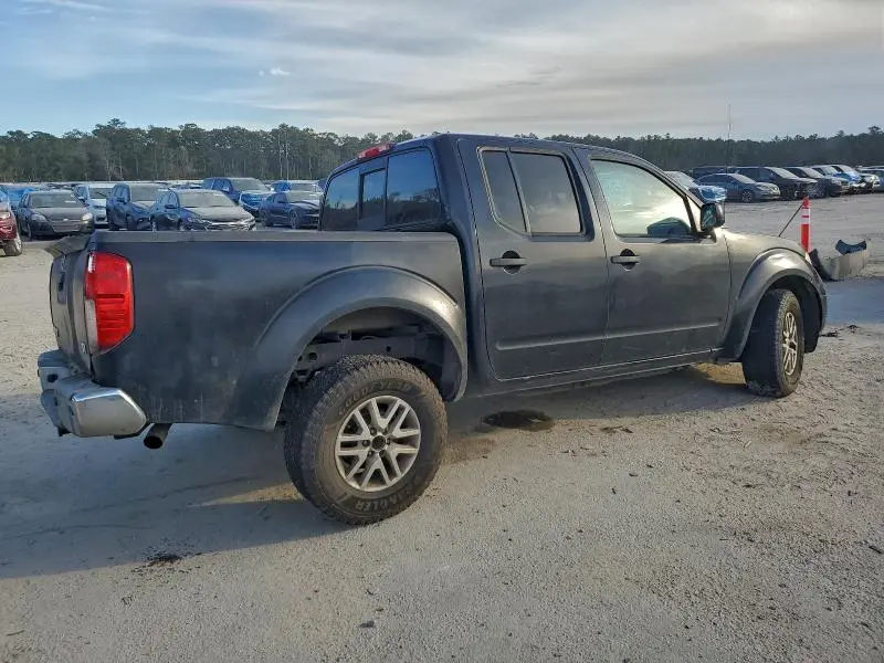 2015 NISSAN FRONTIER S  