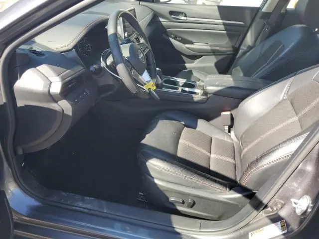 2024 NISSAN ALTIMA SR  