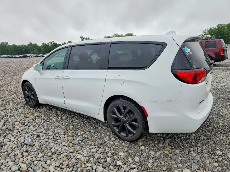 2018 CHRYSLER PACIFICA TOURING PLUS  