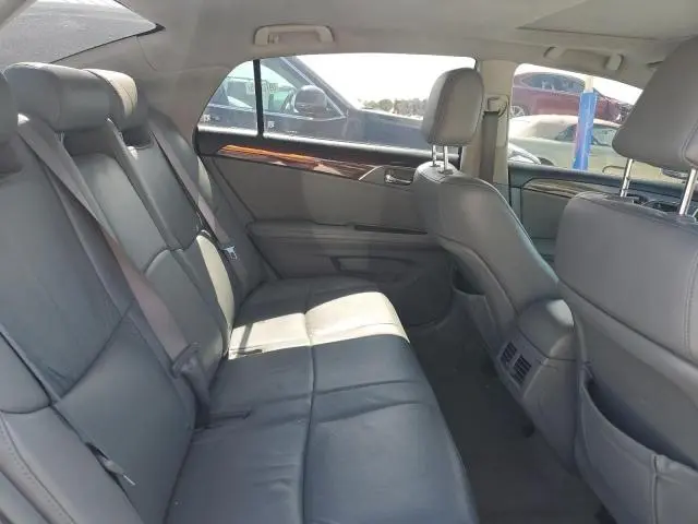 2010 TOYOTA AVALON XL  